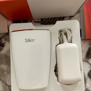 Silk'n Hair Removal Device in White